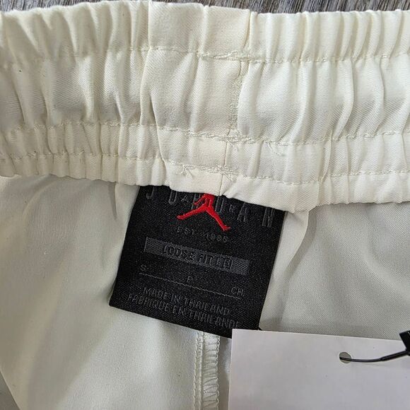 Air Jordan Women's Woven Shorts Beige Tan Black Pockets New DZ3343-133 Small S - Picture 10 of 16